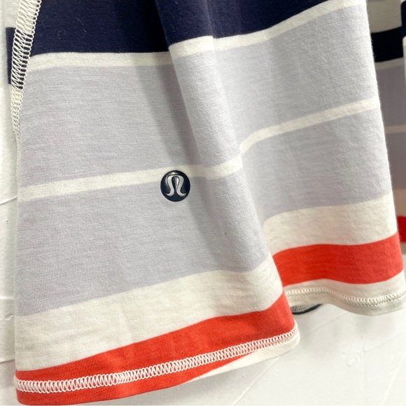 Lululemon All Tied Up Tank
Beach Blanket Stripe Alarming Naval Blue - Picture 14 of 15